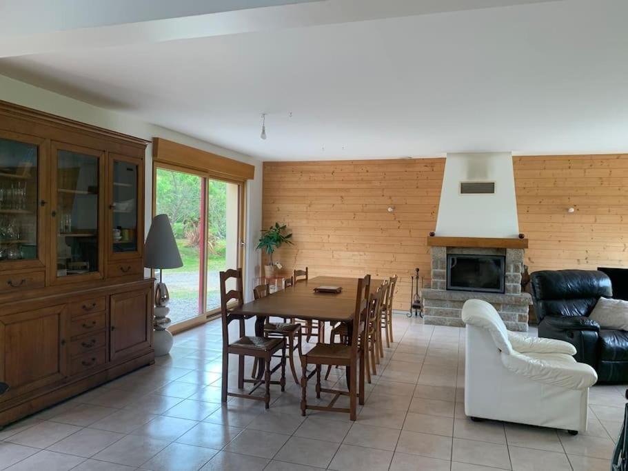 Вилла Gite De La Poupardiere, Maison De Campagne En Bordure De Riviere - 2 Nuits Minimum Les Cresnays Экстерьер фото